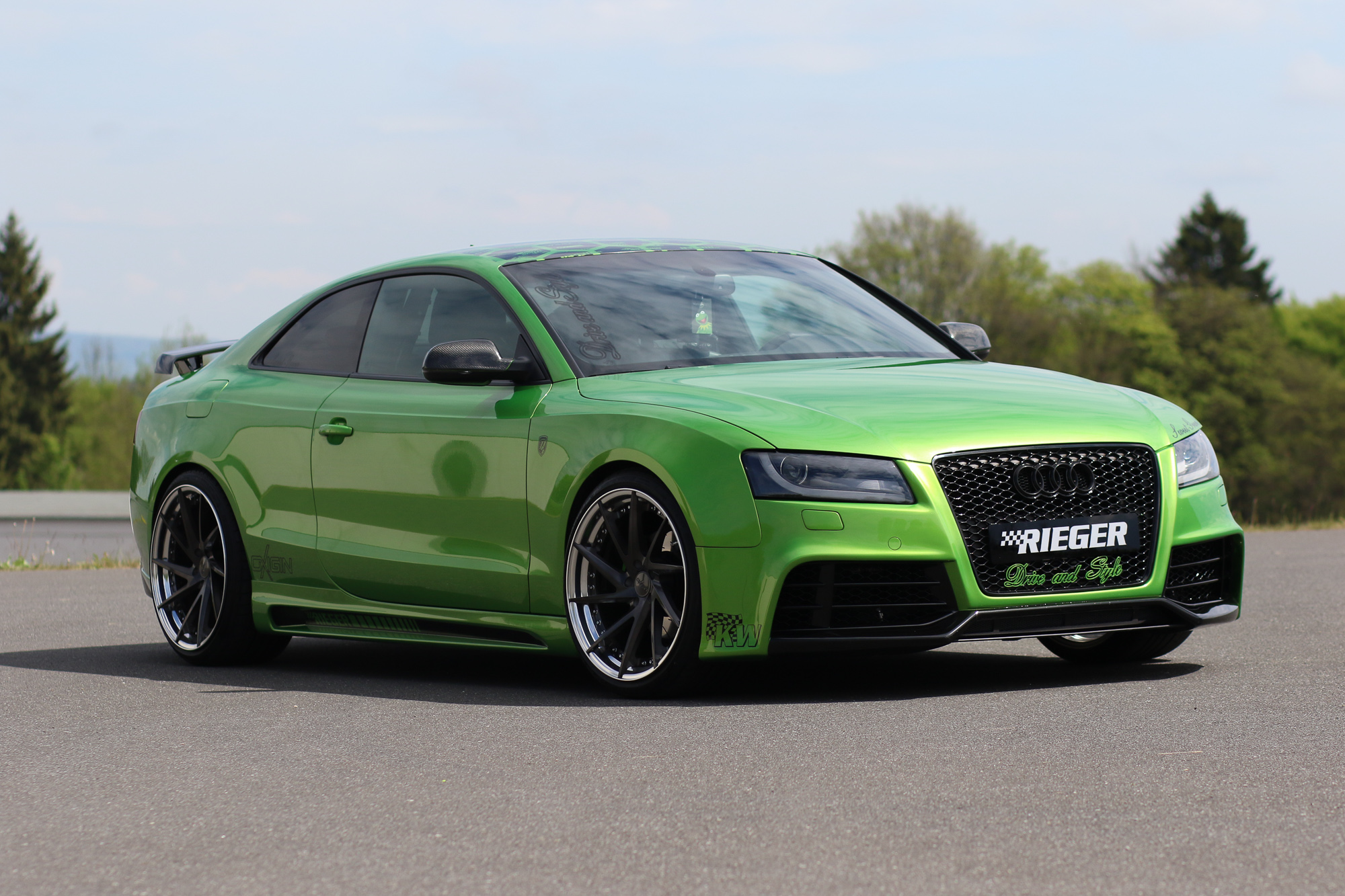 https://ausfahrt.tv/wp-content/uploads/2017/05/Audi-A5-Coupe-Tuning-Sweet-Green-AusfahrtTV-Tuning-Jens-Stratmann-1.jpg